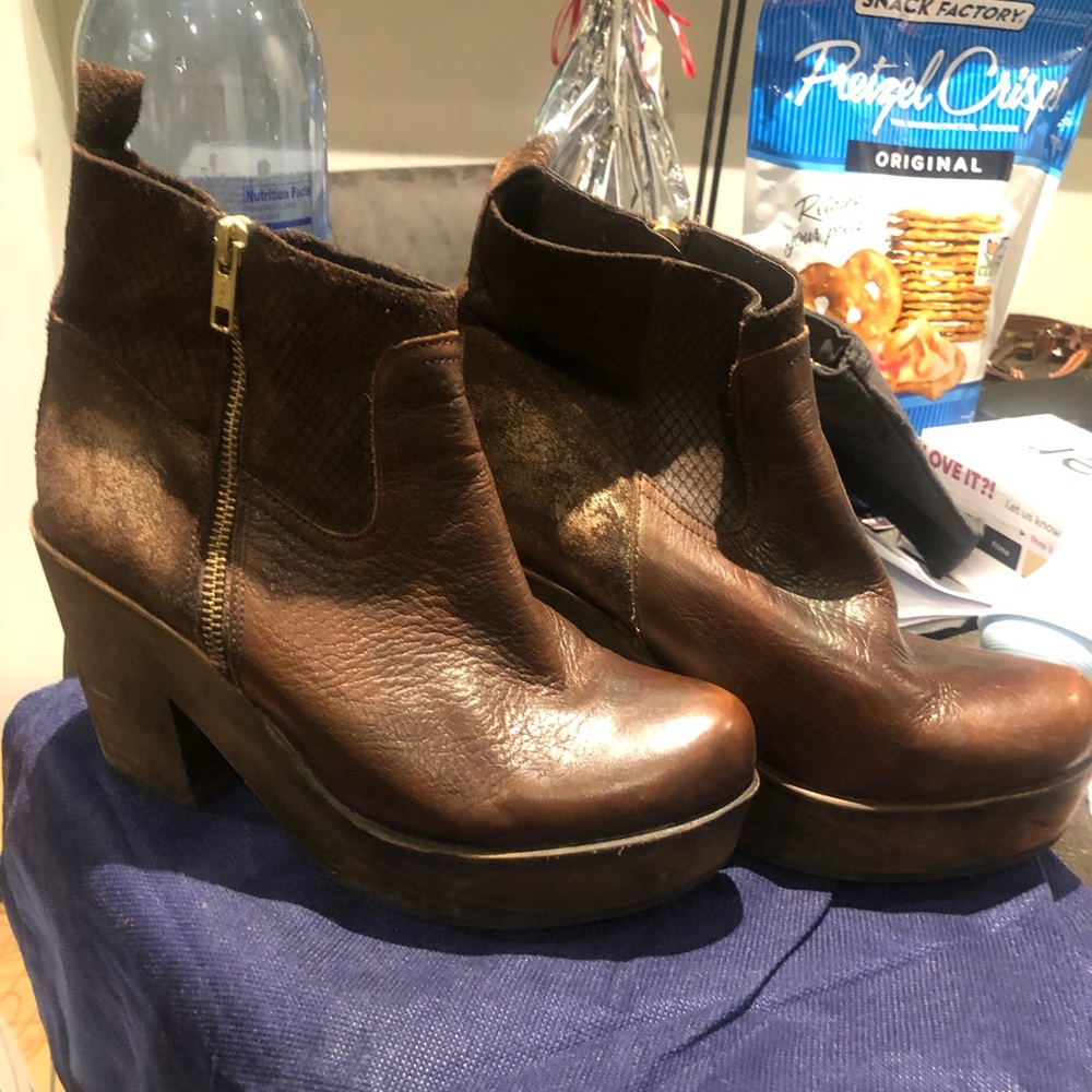 Platform boots*make me an offer*